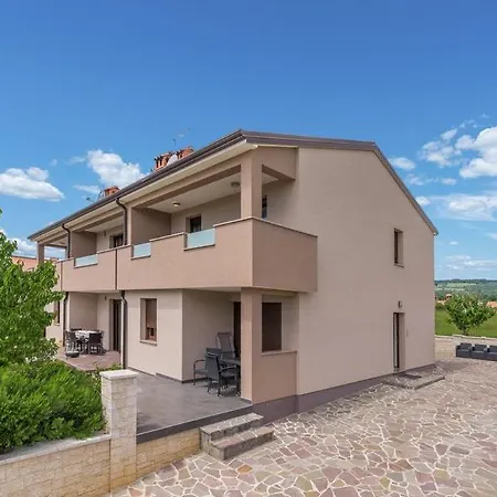 Mandy Apartmán